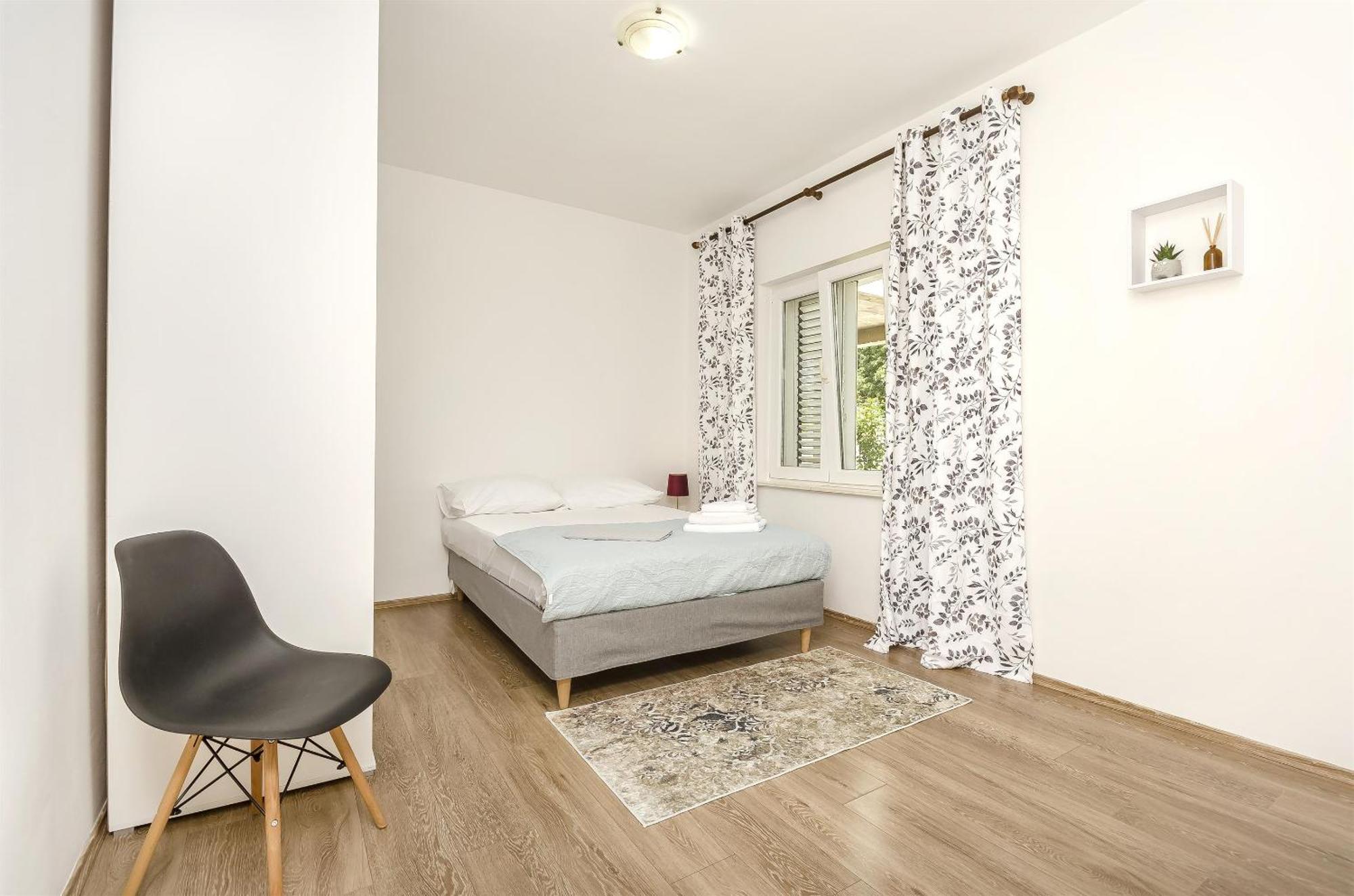 Apartments Sanja Tribunj  Exterior photo